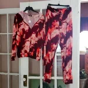 Plus-sized 2-pc lounge set